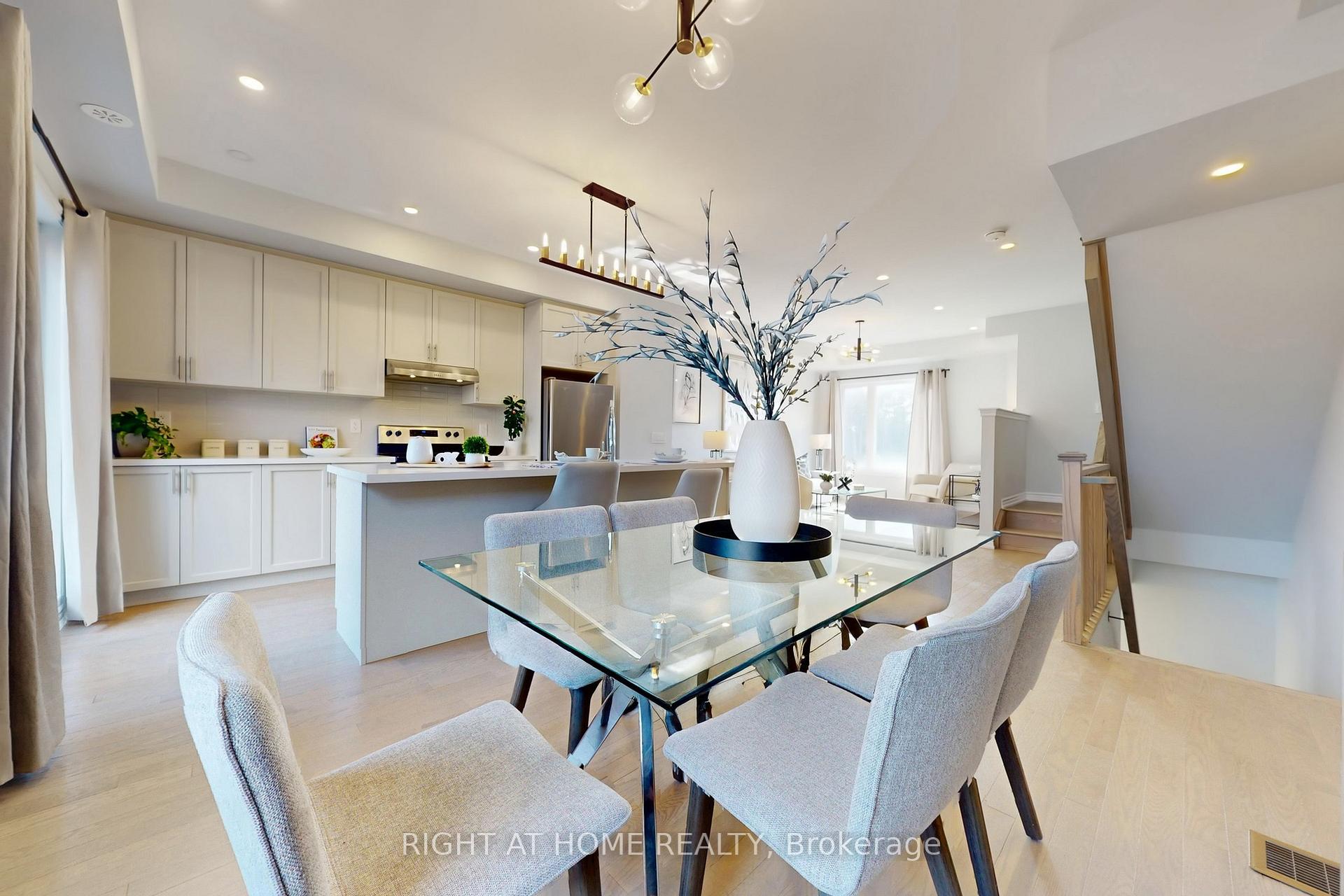Photo 10 of 99 Yorkton Boulevard, Markham, Angus Glen — HOMEH
