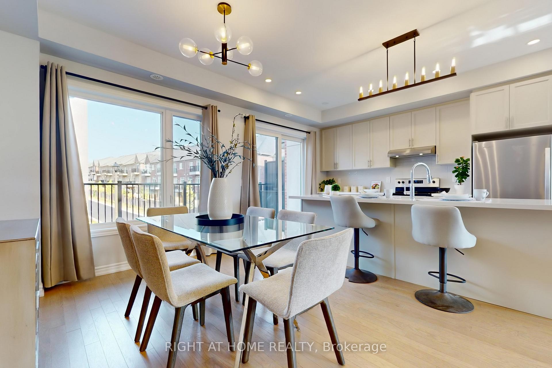 Photo 11 of 99 Yorkton Boulevard, Markham, Angus Glen — HOMEH