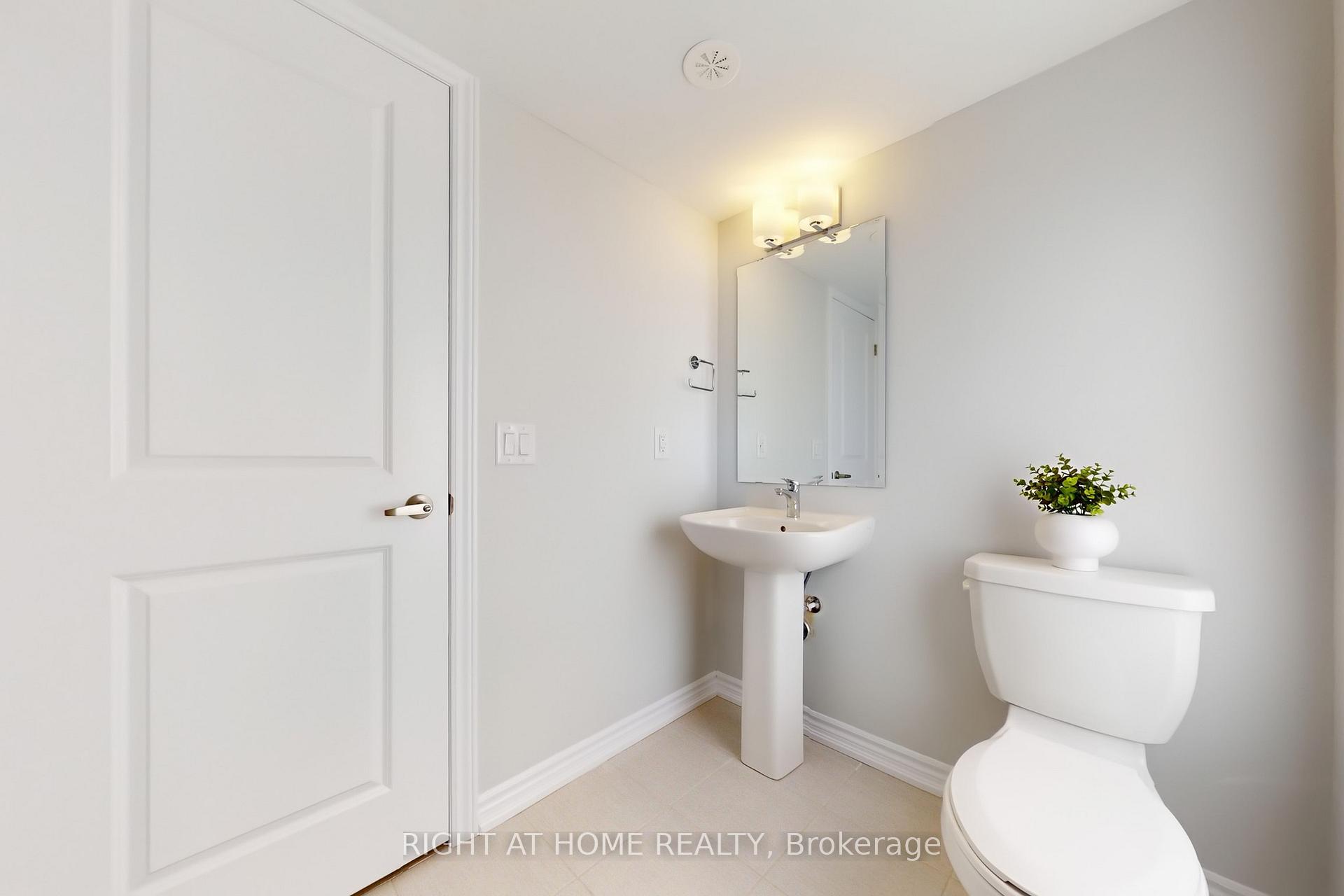 Photo 14 of 99 Yorkton Boulevard, Markham, Angus Glen — HOMEH