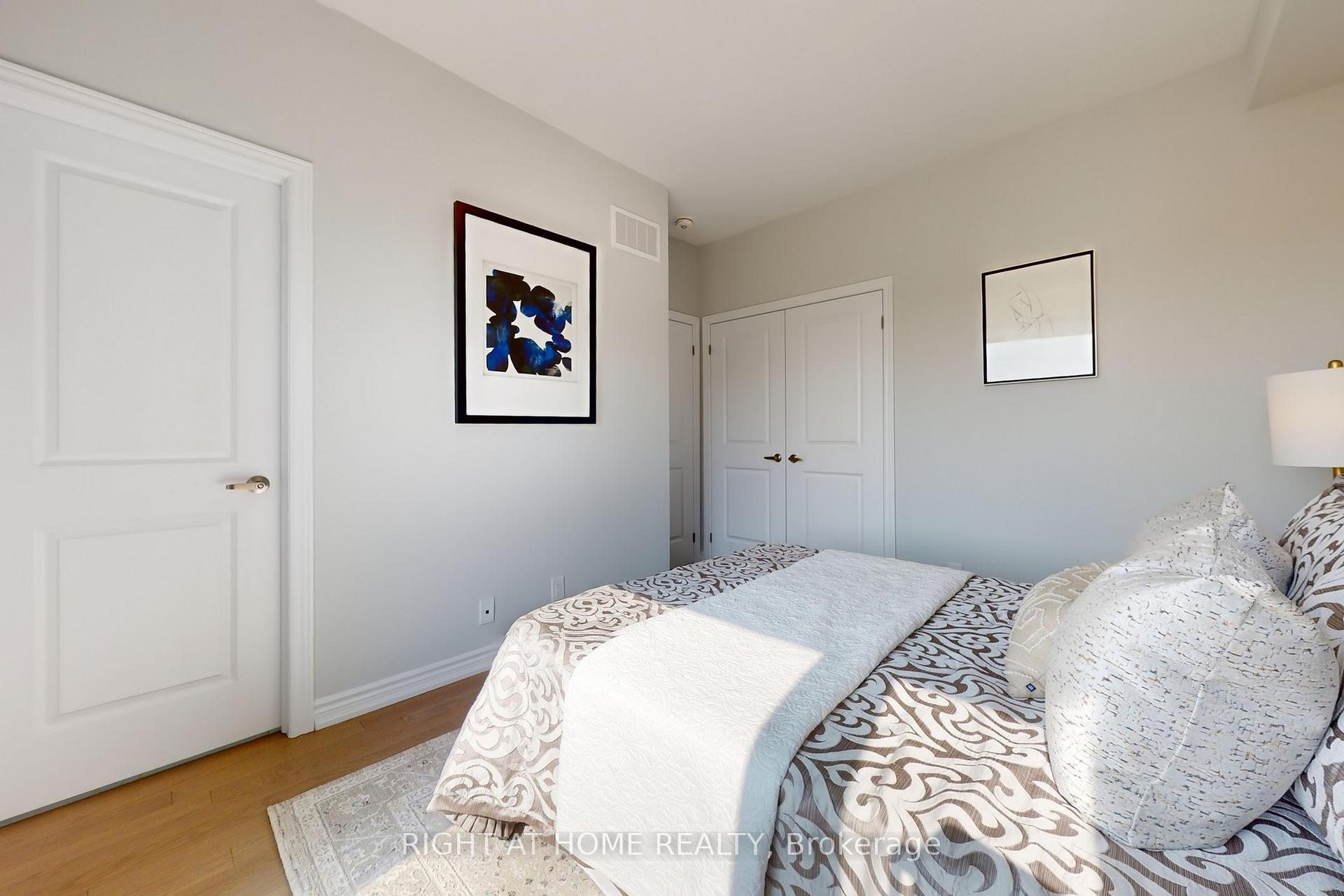 Photo 25 of 99 Yorkton Boulevard, Markham, Angus Glen — HOMEH