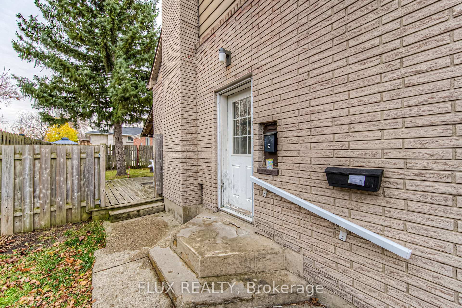 Photo 7 of 119 Walker Street, Kitchener — HOMEH