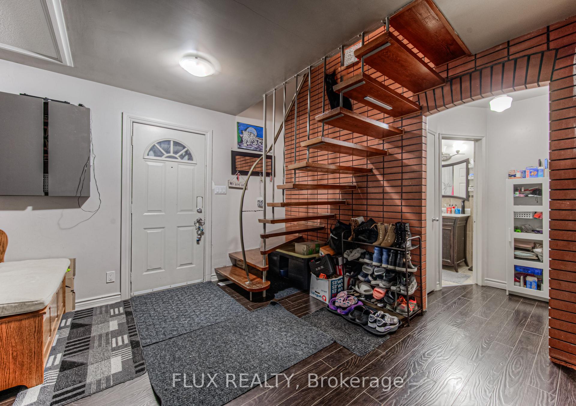 Photo 9 of 119 Walker Street, Kitchener — HOMEH