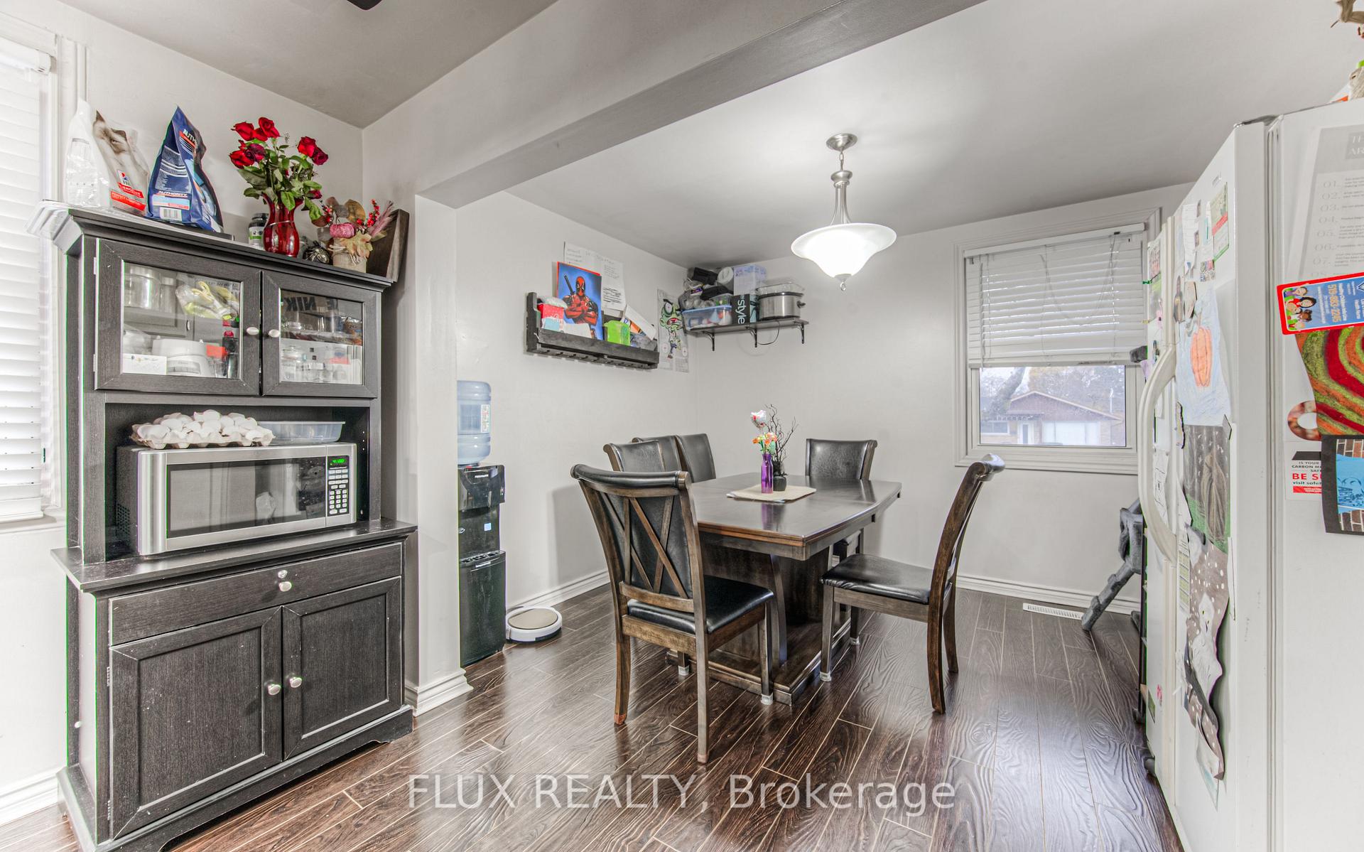 Photo 10 of 119 Walker Street, Kitchener — HOMEH