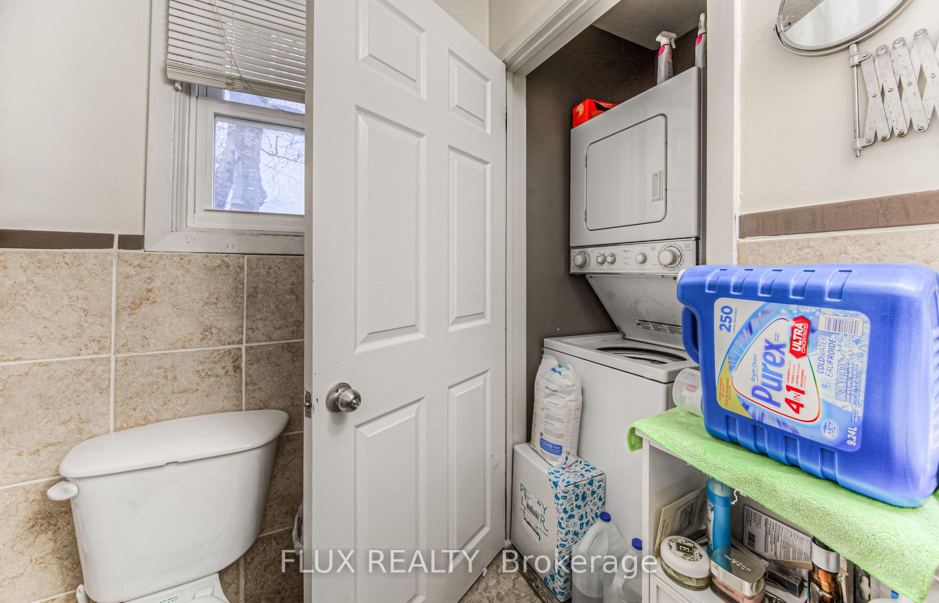 Photo 17 of 119 Walker Street, Kitchener — HOMEH