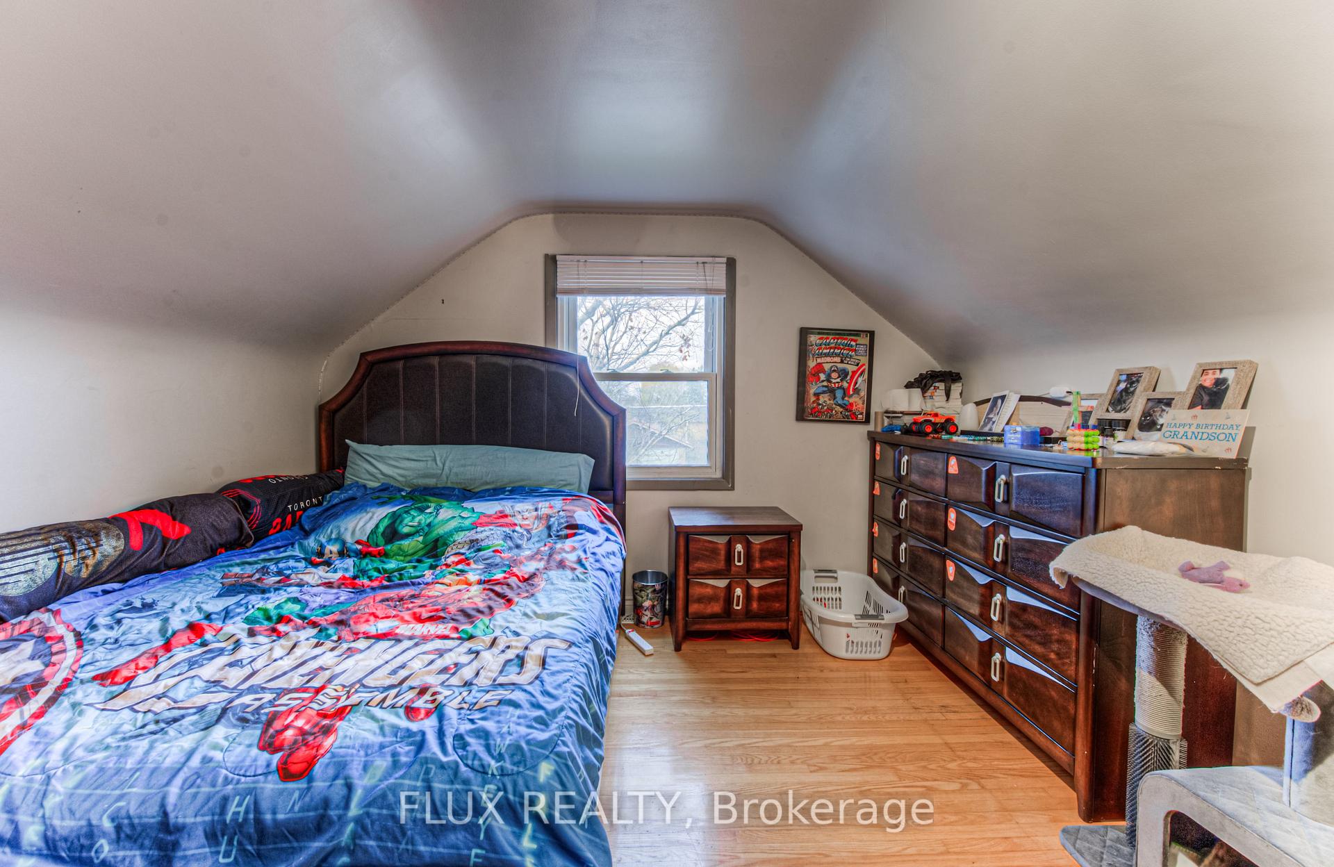 Photo 20 of 119 Walker Street, Kitchener — HOMEH