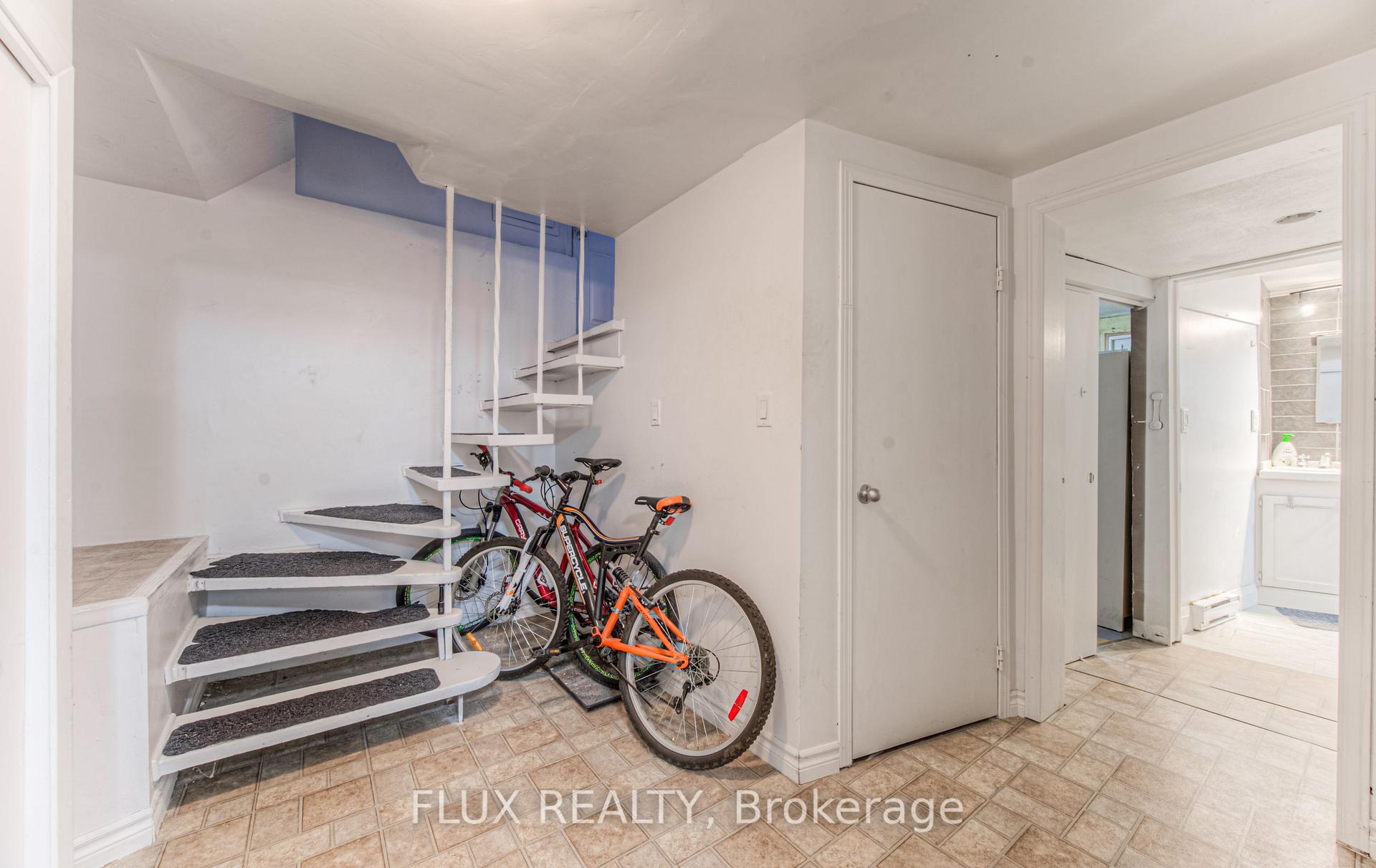 Photo 25 of 119 Walker Street, Kitchener — HOMEH