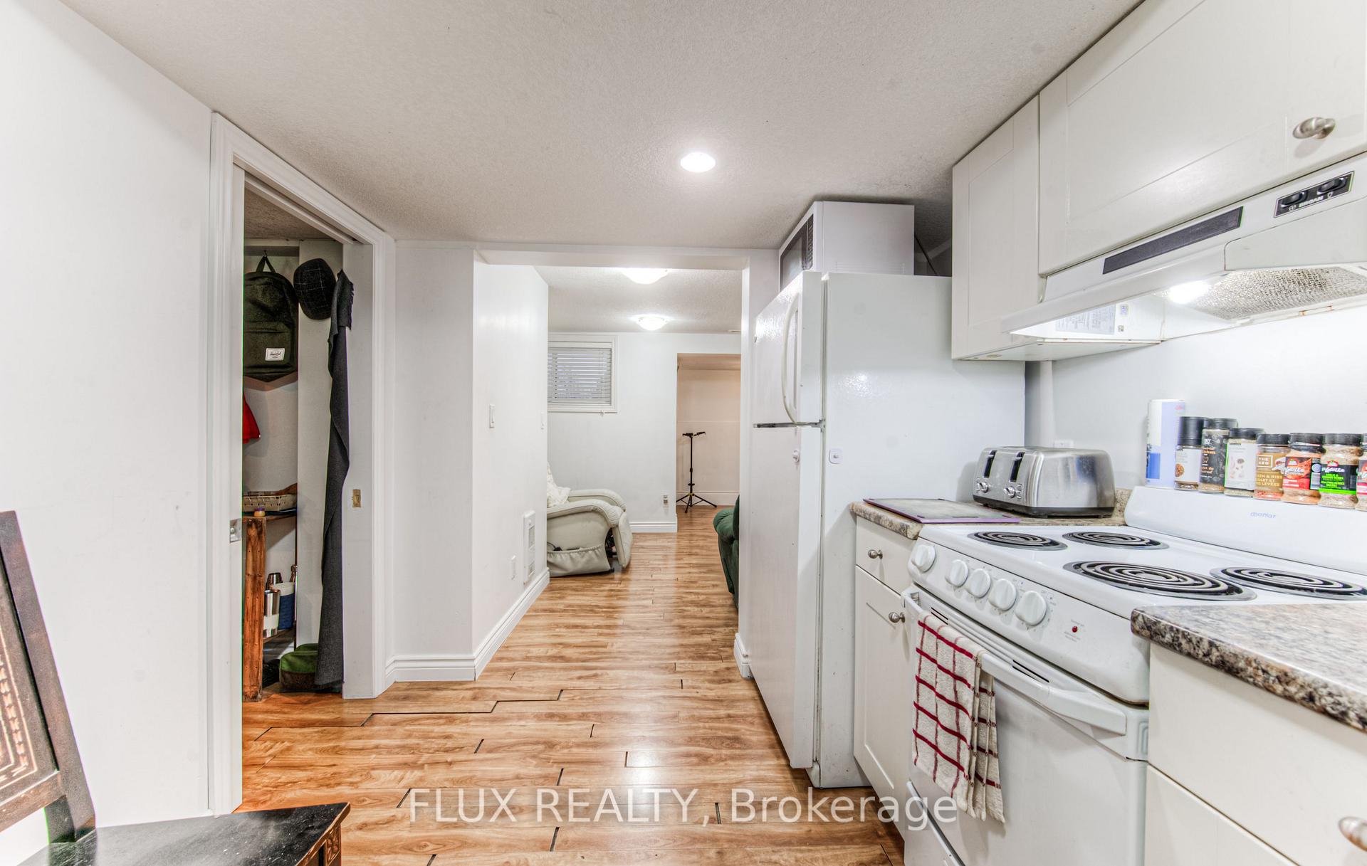 Photo 32 of 119 Walker Street, Kitchener — HOMEH