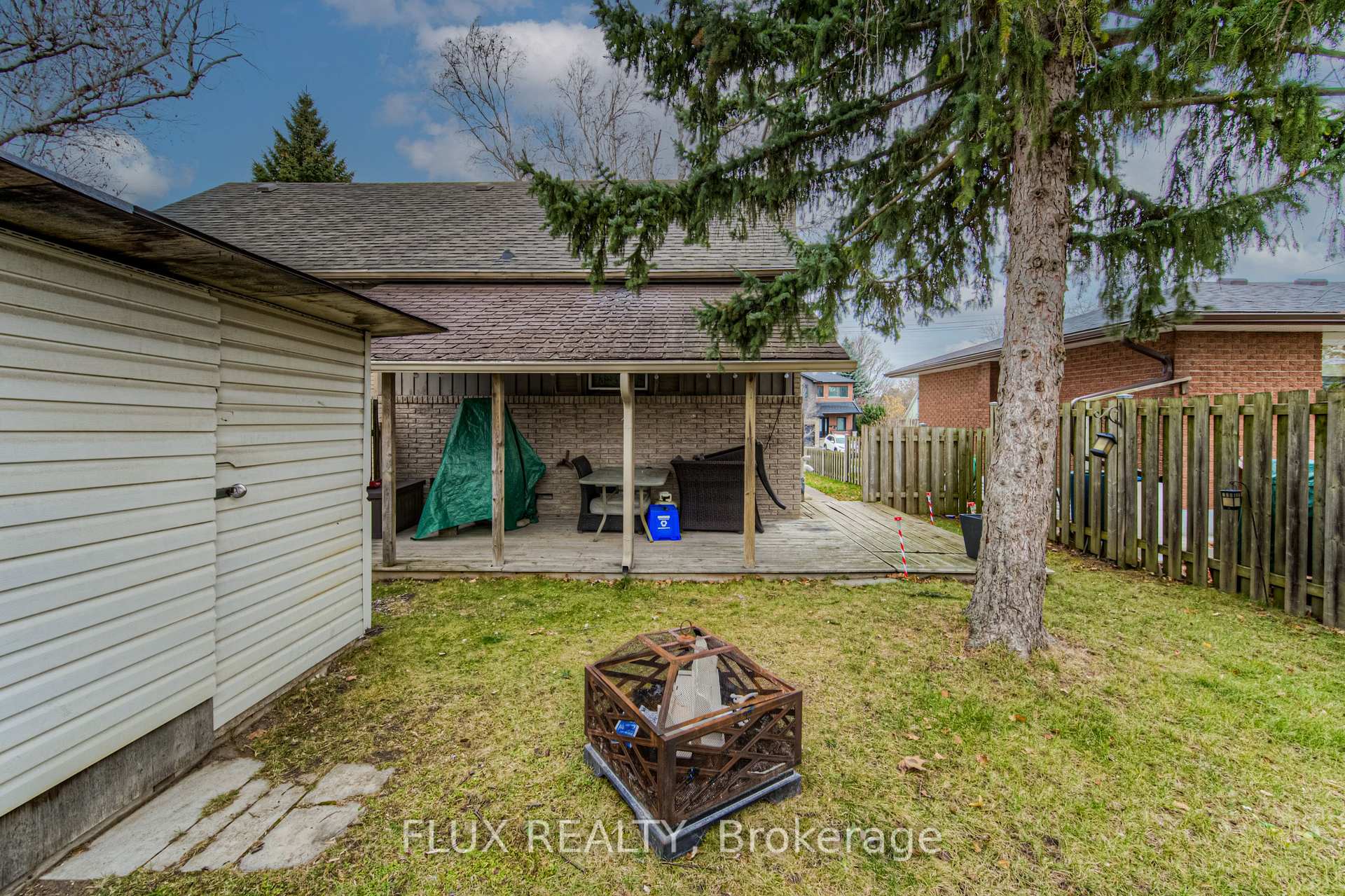 Photo 37 of 119 Walker Street, Kitchener — HOMEH