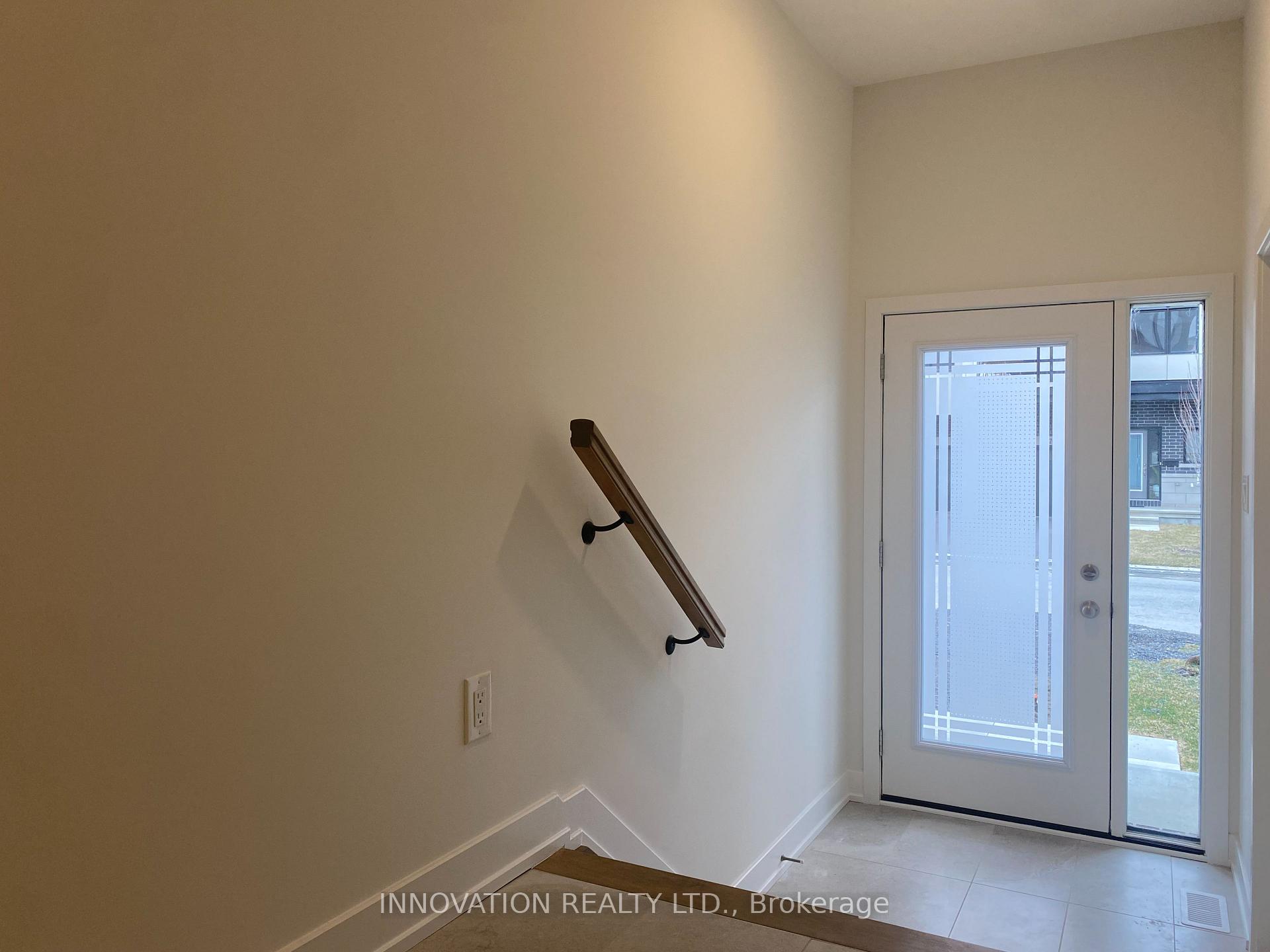 Photo 3 of 71 Arinto Place, Ottawa, Kanata - Emerald Meadows/Trailwest — HOMEH