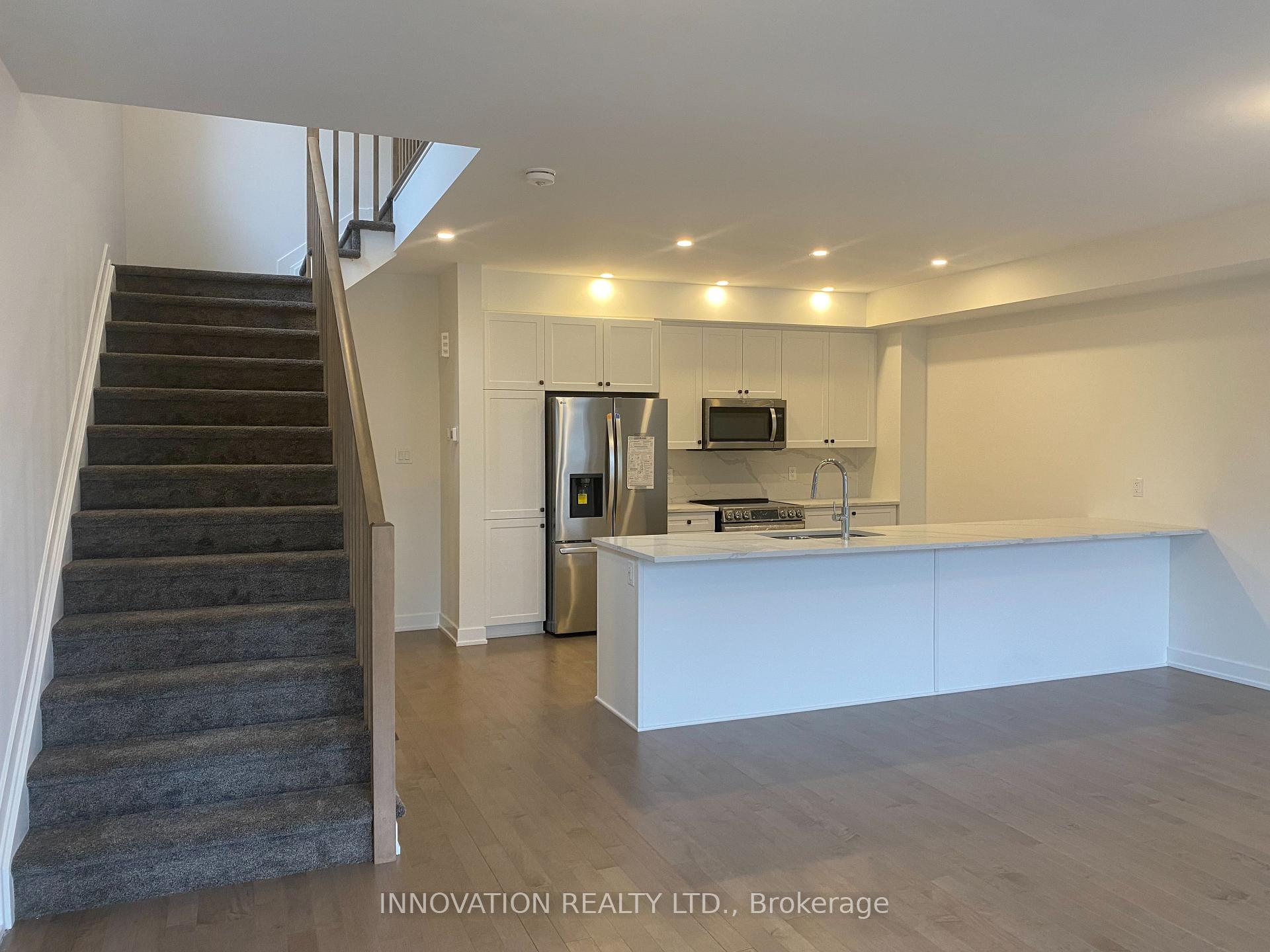 Photo 5 of 71 Arinto Place, Ottawa, Kanata - Emerald Meadows/Trailwest — HOMEH