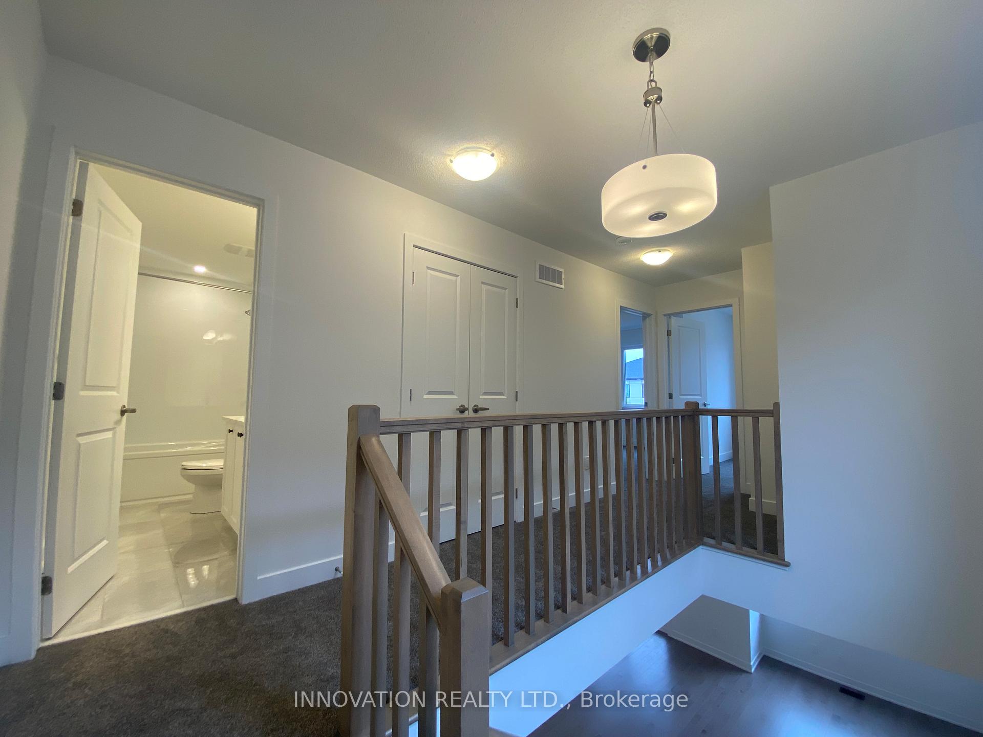 Photo 19 of 71 Arinto Place, Ottawa, Kanata - Emerald Meadows/Trailwest — HOMEH