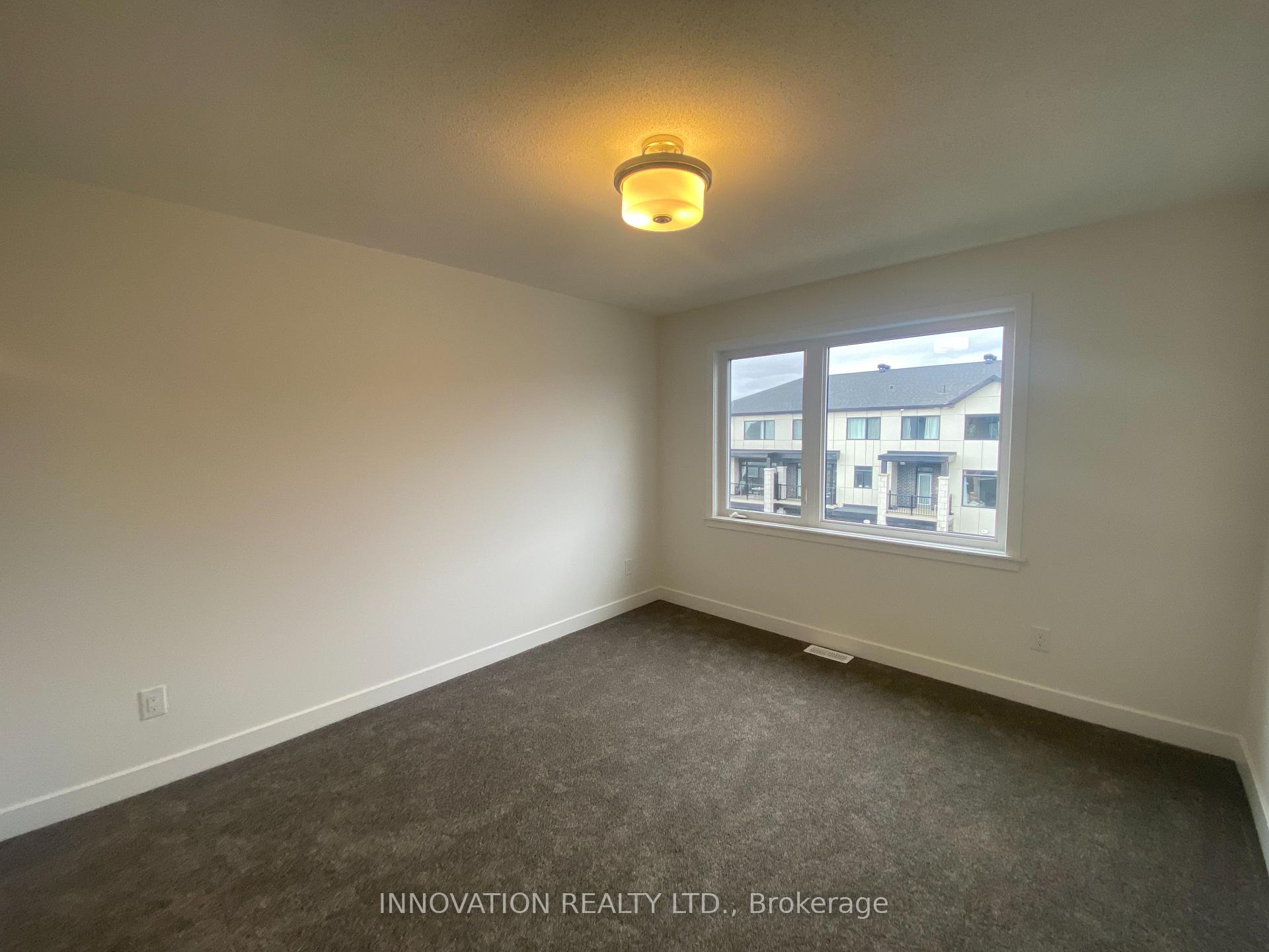 Photo 21 of 71 Arinto Place, Ottawa, Kanata - Emerald Meadows/Trailwest — HOMEH