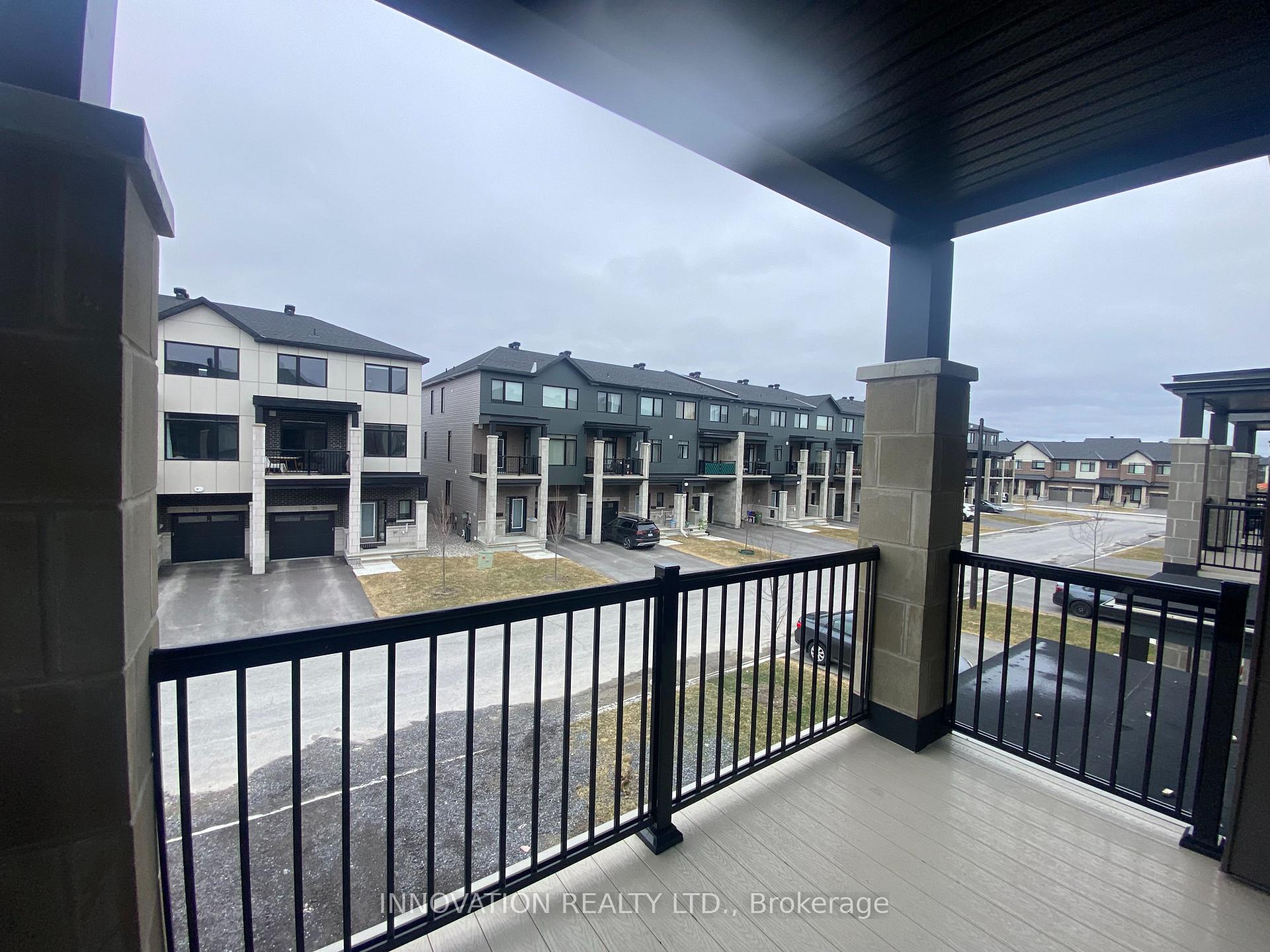 Photo 36 of 71 Arinto Place, Ottawa, Kanata - Emerald Meadows/Trailwest — HOMEH