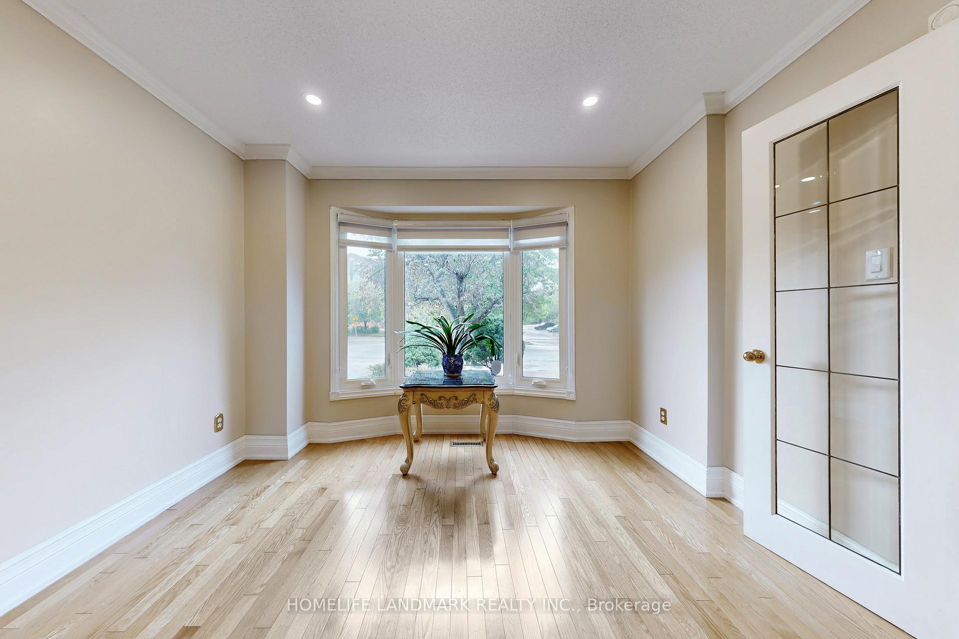 Photo 7 of 15 Hollingham Road, Markham, Unionville — HOMEH