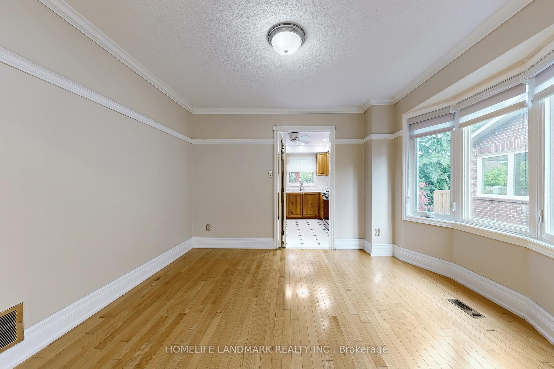Photo 9 of 15 Hollingham Road, Markham, Unionville — HOMEH