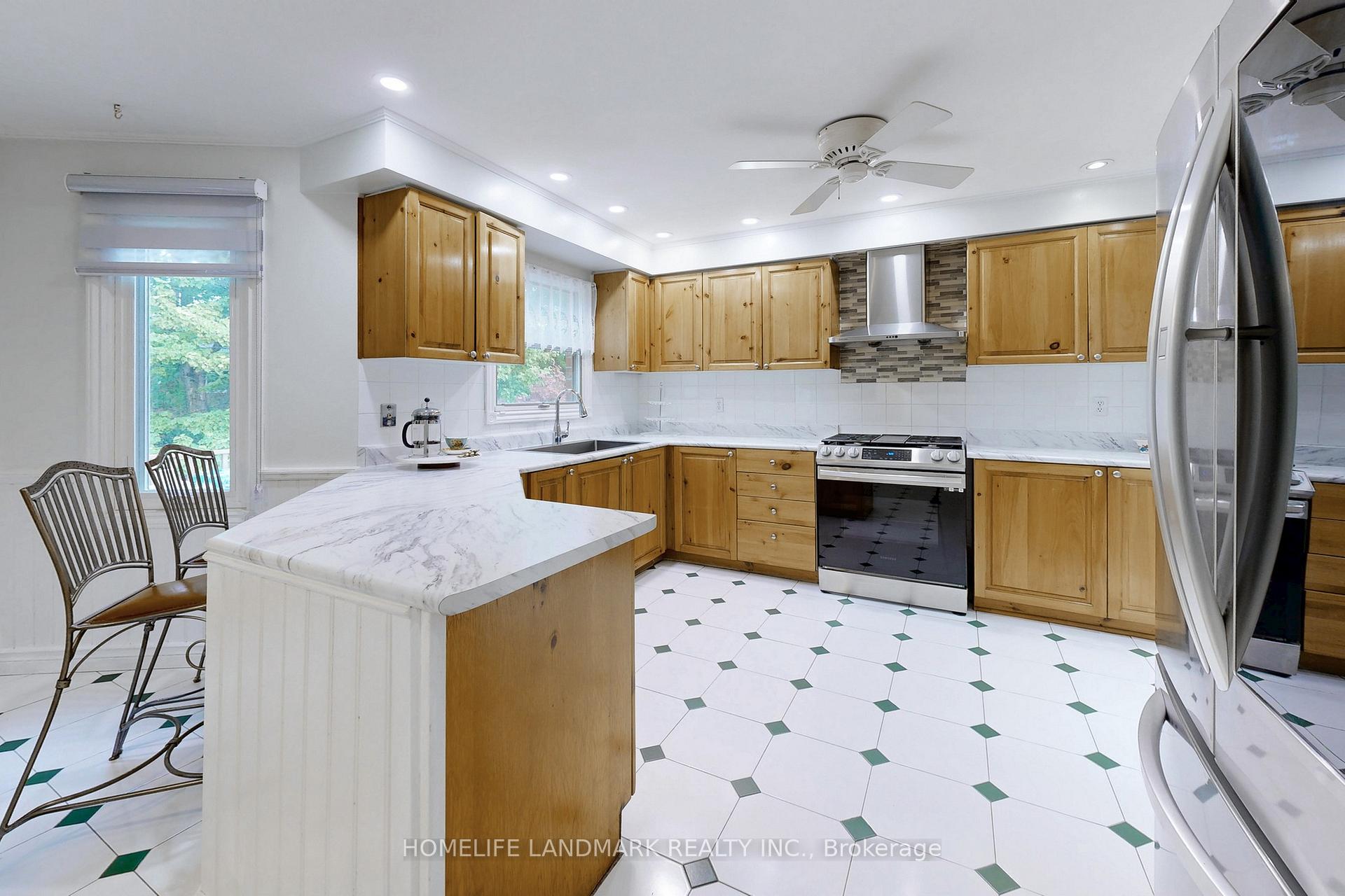 Photo 19 of 15 Hollingham Road, Markham, Unionville — HOMEH