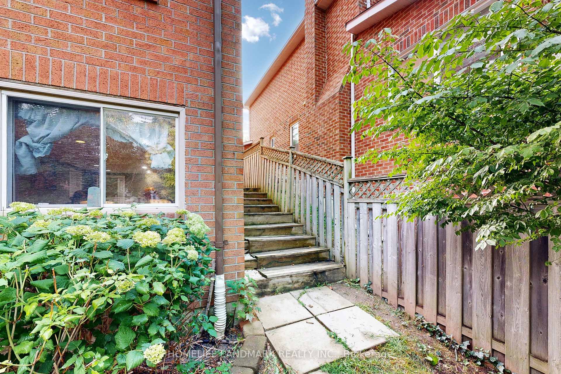 Photo 49 of 15 Hollingham Road, Markham, Unionville — HOMEH