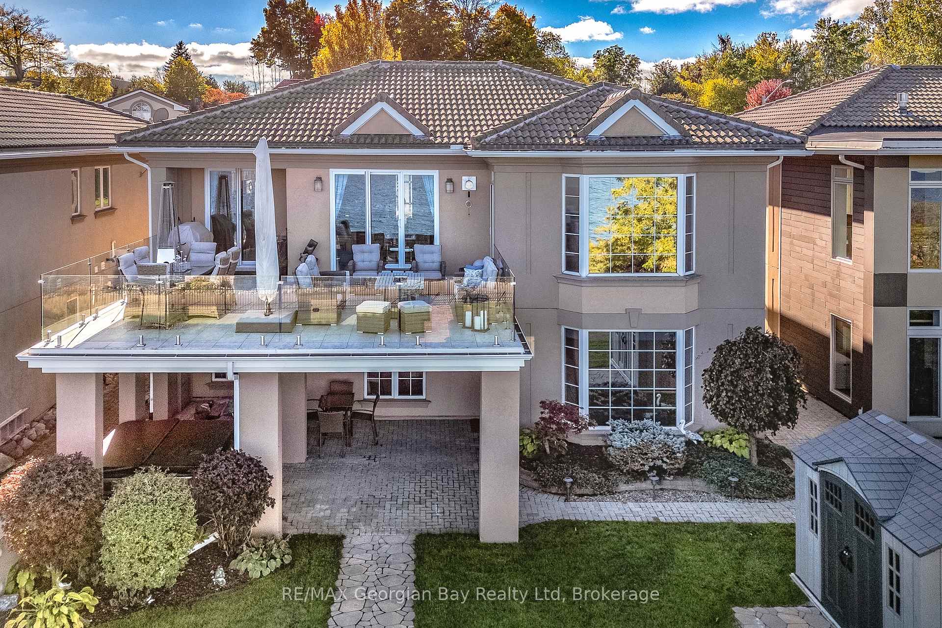 Photo 2 of 337 Aberdeen Boulevard, Midland — HOMEH