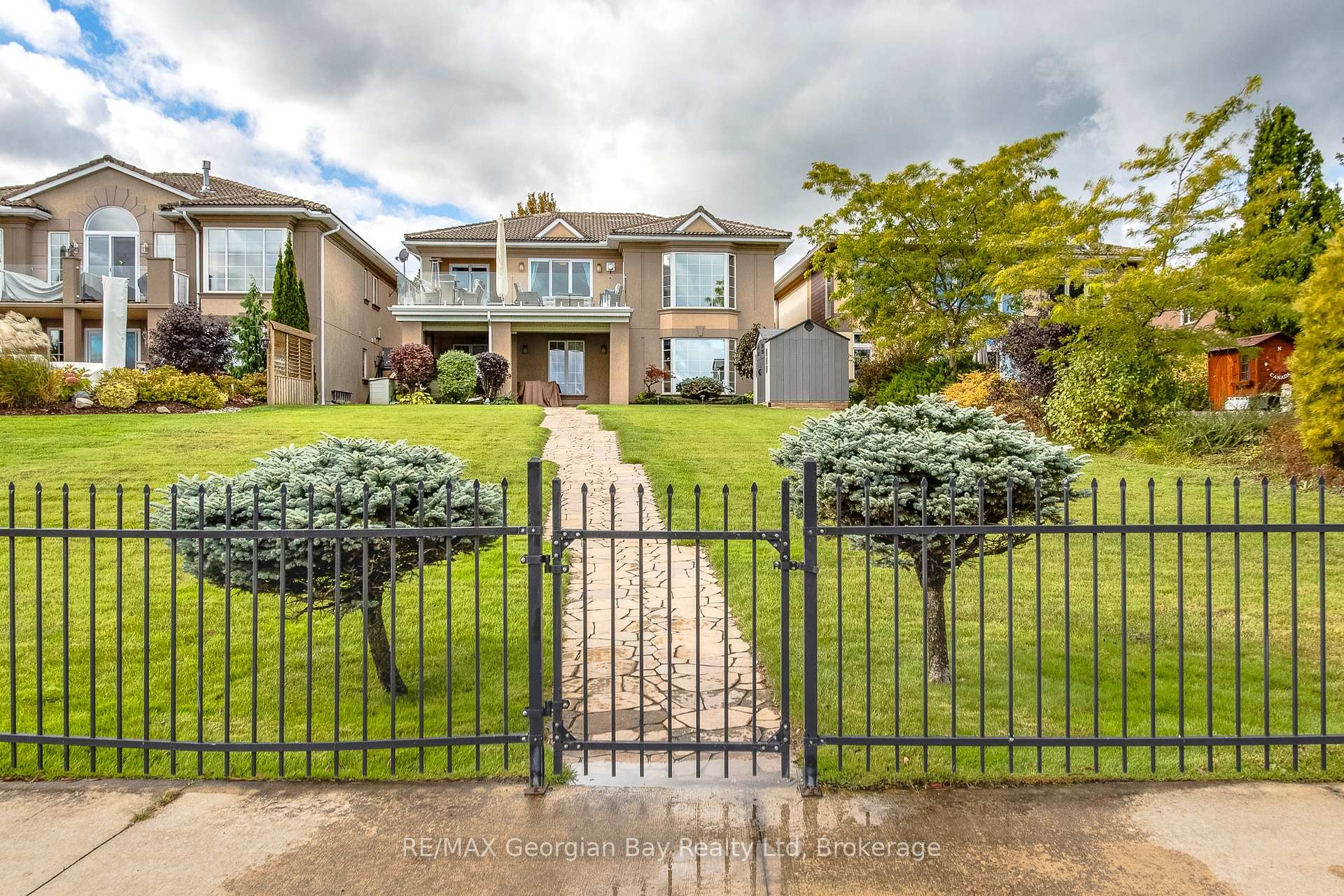 Photo 7 of 337 Aberdeen Boulevard, Midland — HOMEH