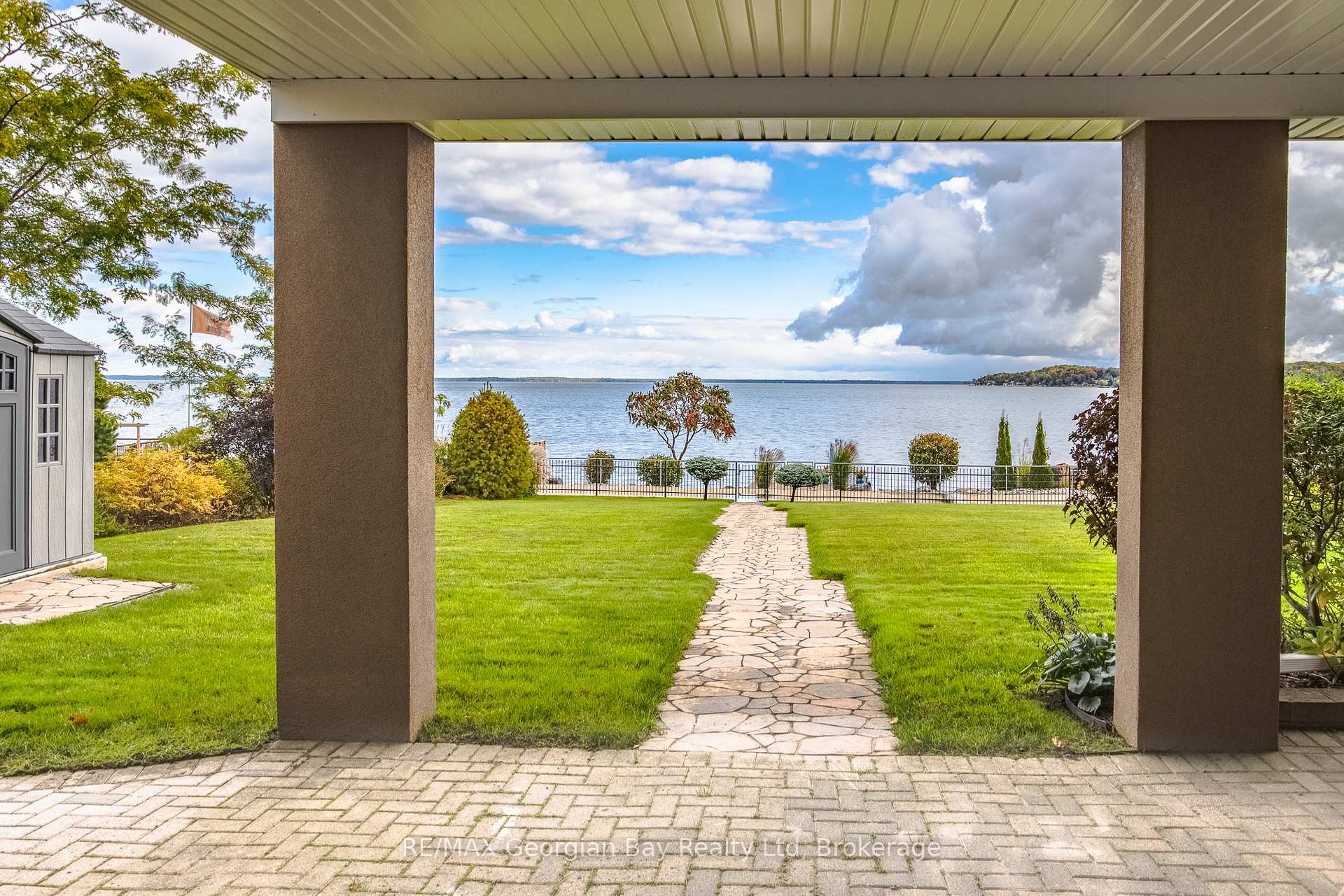 Photo 37 of 337 Aberdeen Boulevard, Midland — HOMEH