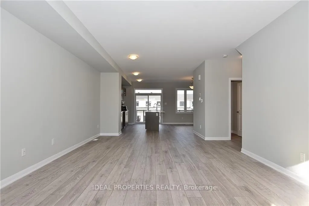 Photo 2 of 524 Silvertip Lane, Ottawa, Kanata - Kanata Lakes/Heritage Hills — HOMEH