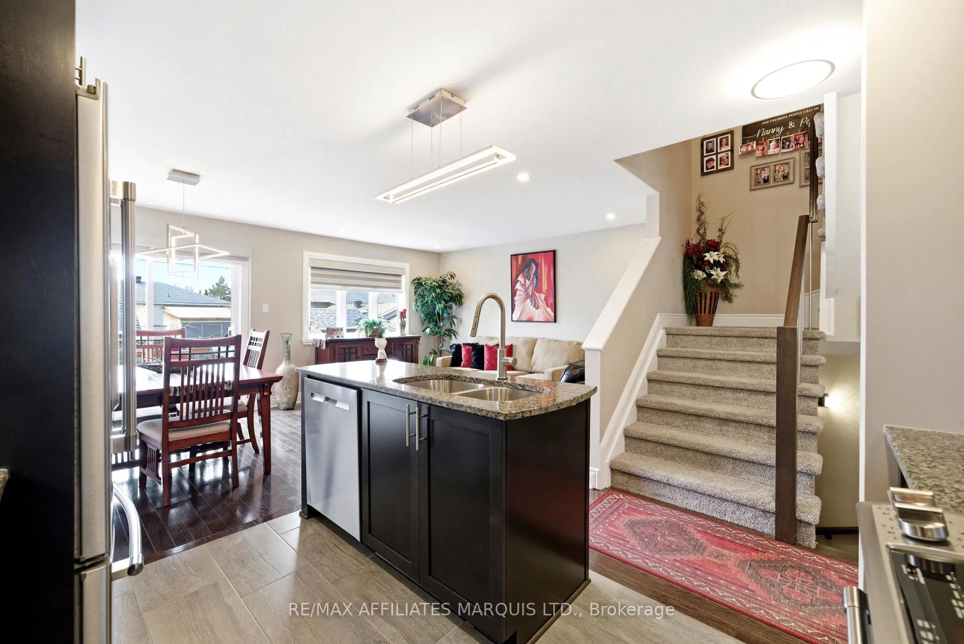 Photo 7 of 1118 Clement Court, Cornwall — HOMEH