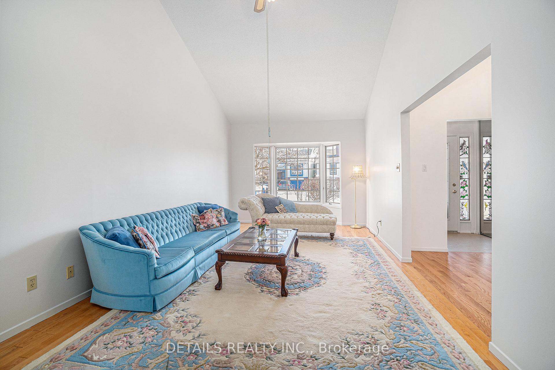 Photo 6 of 230 Equestrian Drive, Ottawa, Kanata - Bridlewood — HOMEH