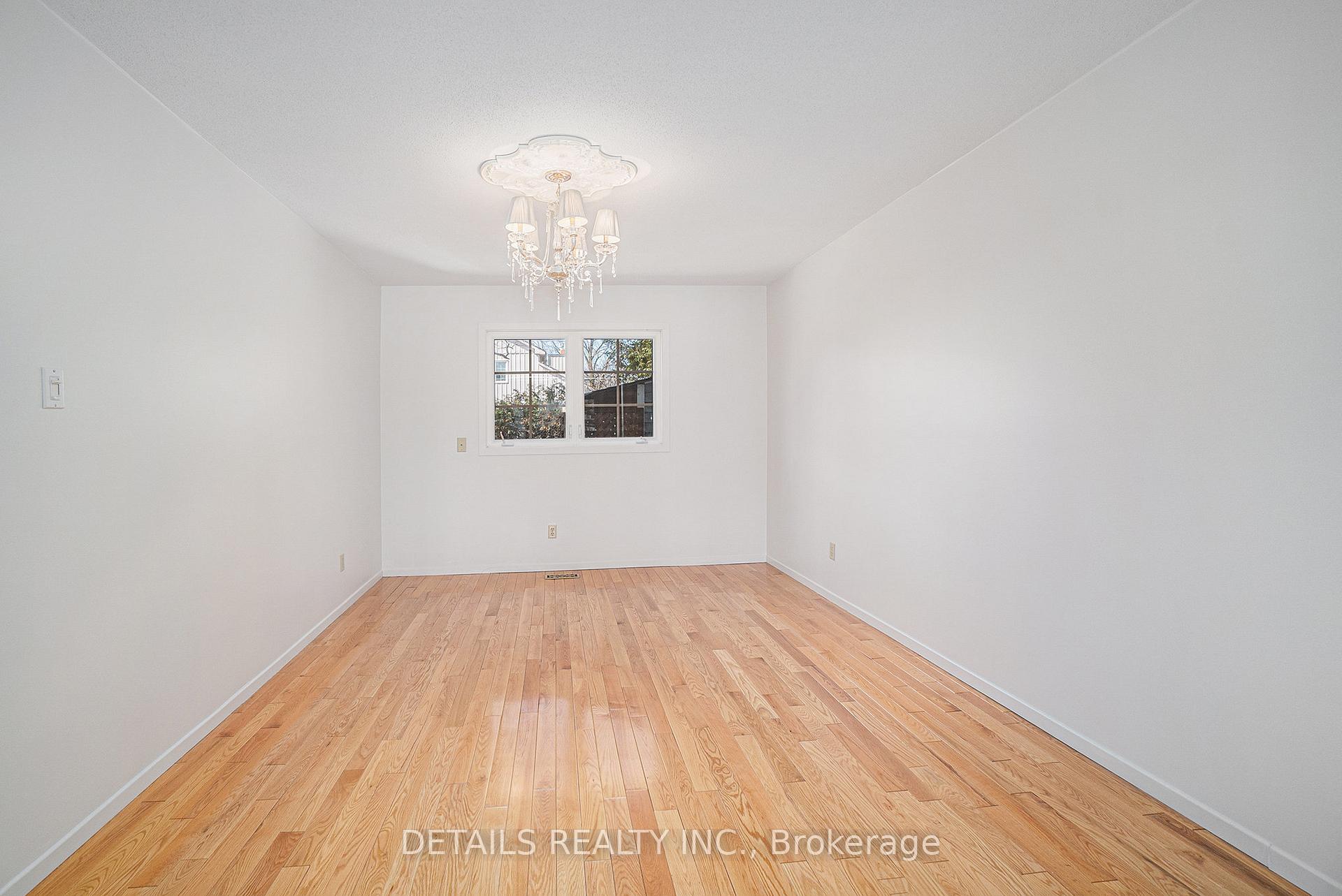 Photo 9 of 230 Equestrian Drive, Ottawa, Kanata - Bridlewood — HOMEH