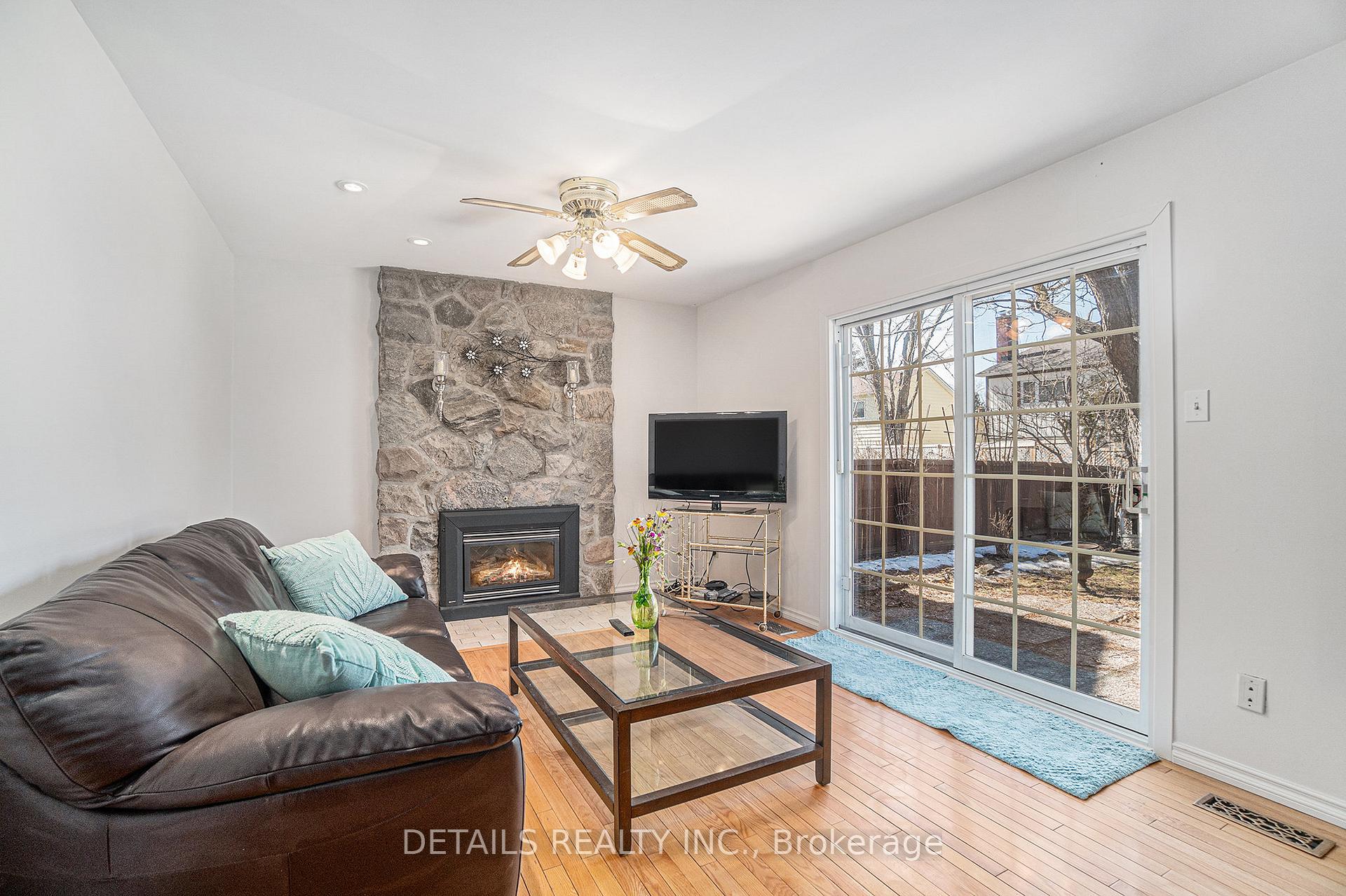 Photo 12 of 230 Equestrian Drive, Ottawa, Kanata - Bridlewood — HOMEH