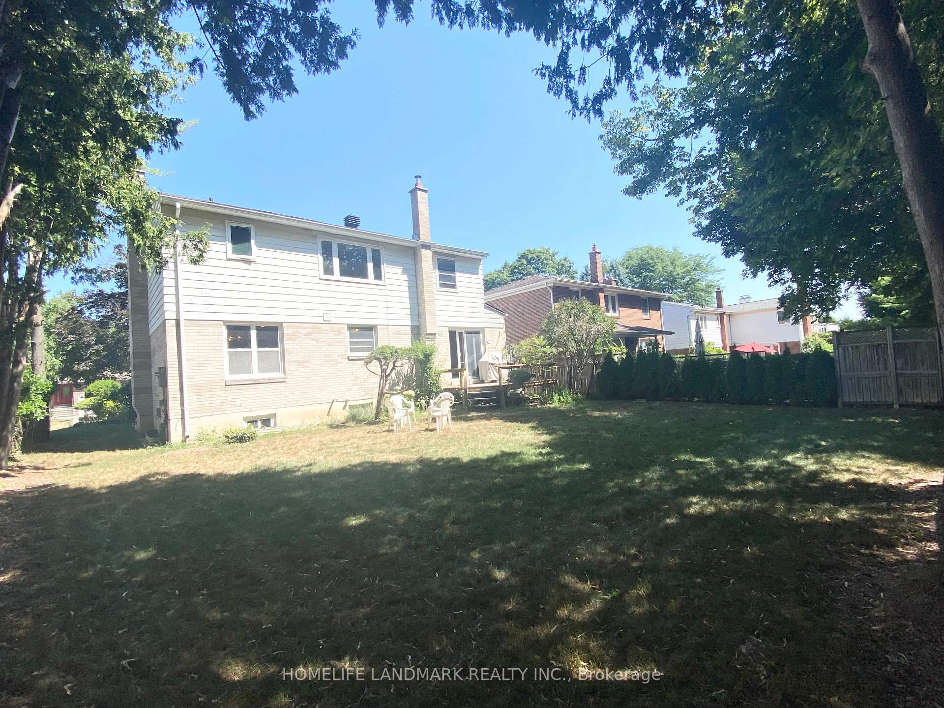 Photo 35 of 23 Apple Orchard Path, Markham, Royal Orchard — HOMEH
