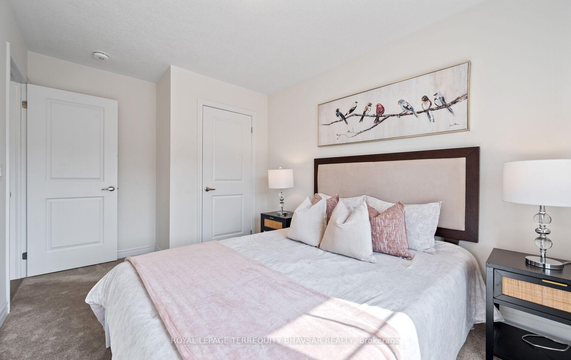 Photo 36 of 81 Grassbourne Avenue, Kitchener — HOMEH