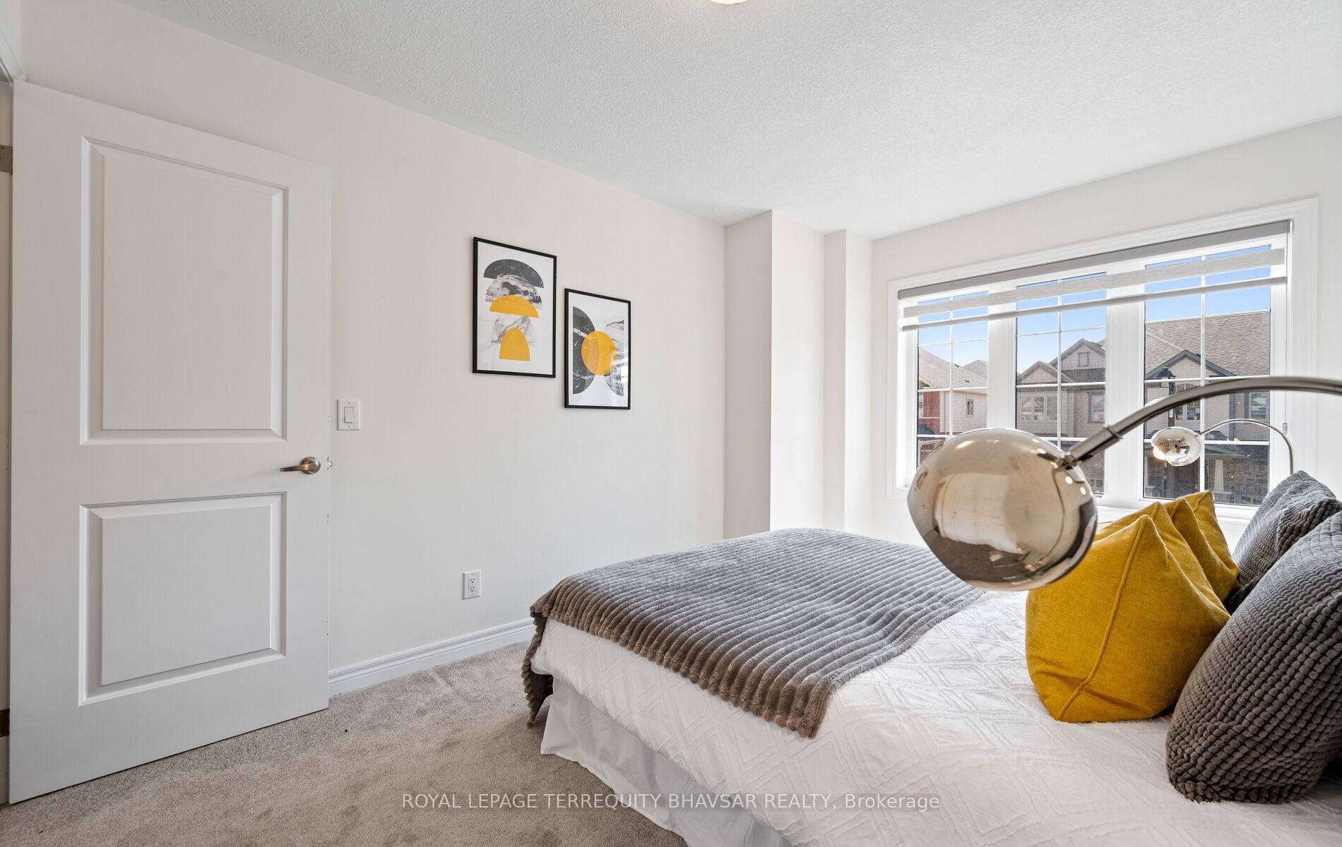Photo 38 of 81 Grassbourne Avenue, Kitchener — HOMEH