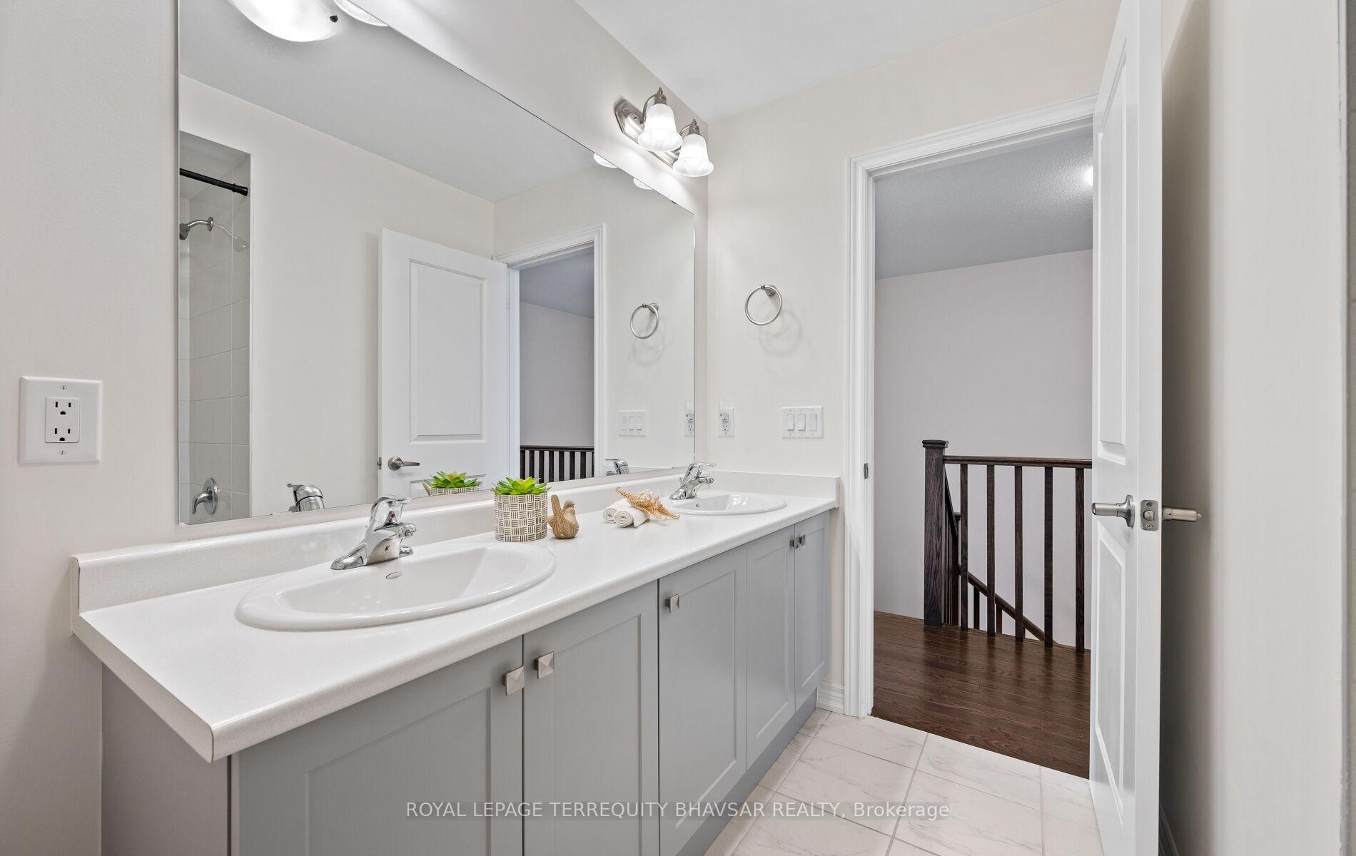 Photo 40 of 81 Grassbourne Avenue, Kitchener — HOMEH