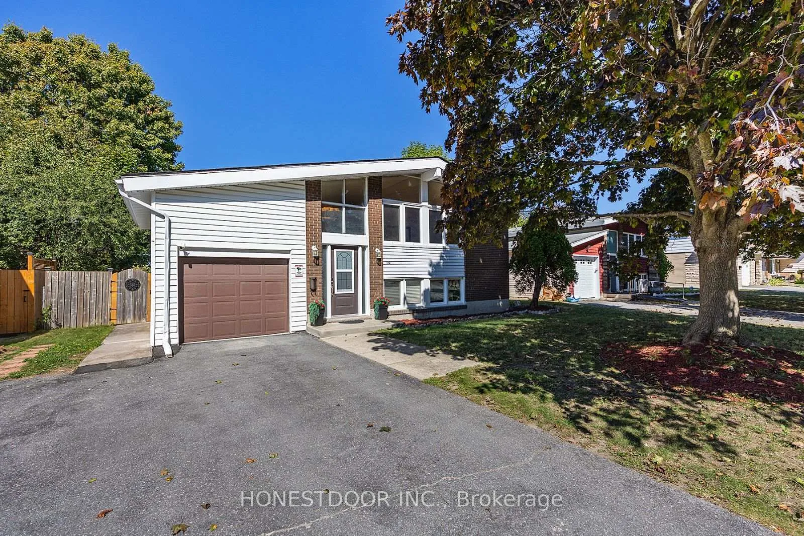 Photo 5 of 172 Casterton Avenue, Kingston, Central City West — HOMEH