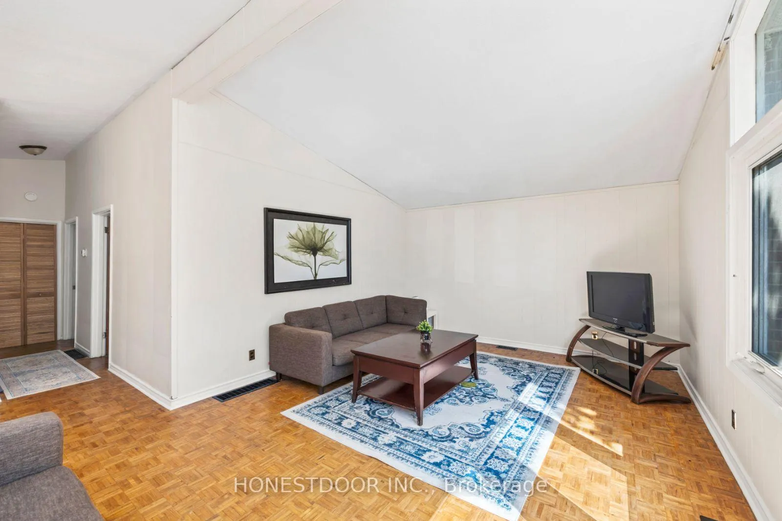 Photo 21 of 172 Casterton Avenue, Kingston, Central City West — HOMEH