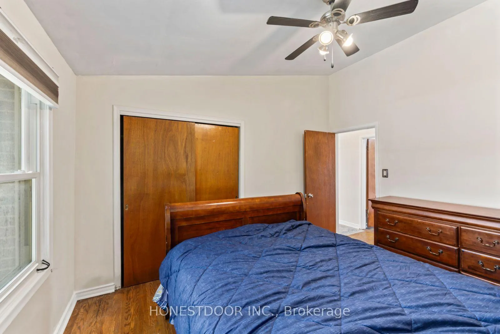 Photo 32 of 172 Casterton Avenue, Kingston, Central City West — HOMEH