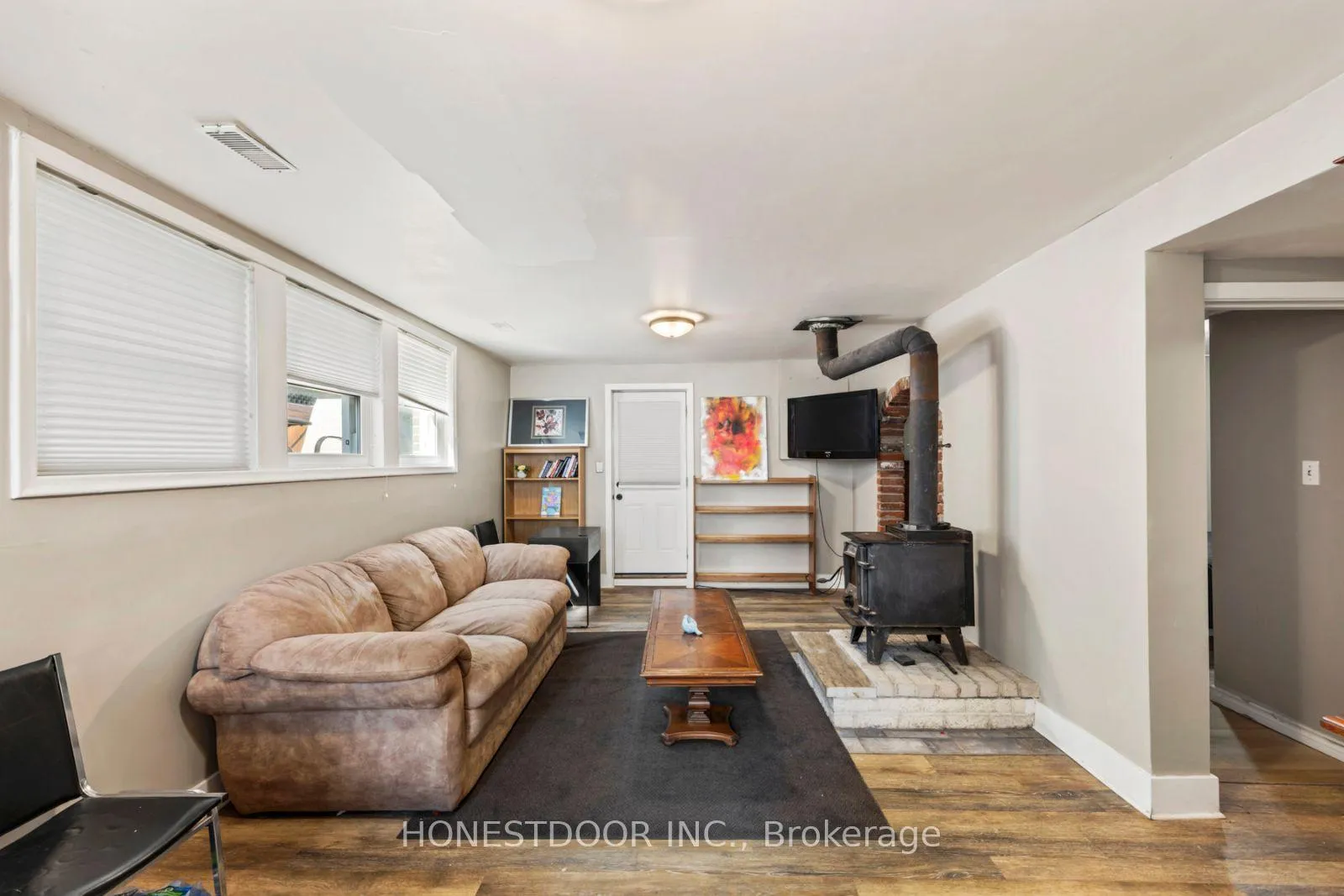 Photo 34 of 172 Casterton Avenue, Kingston, Central City West — HOMEH