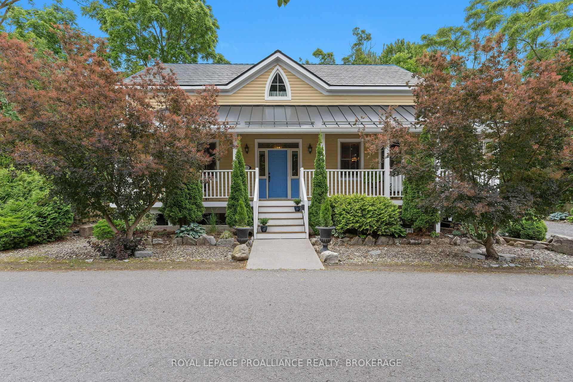 Photo 3 of 222 Green Bay Road, Kingston, Kingston East (Incl Barret Crt) — HOMEH