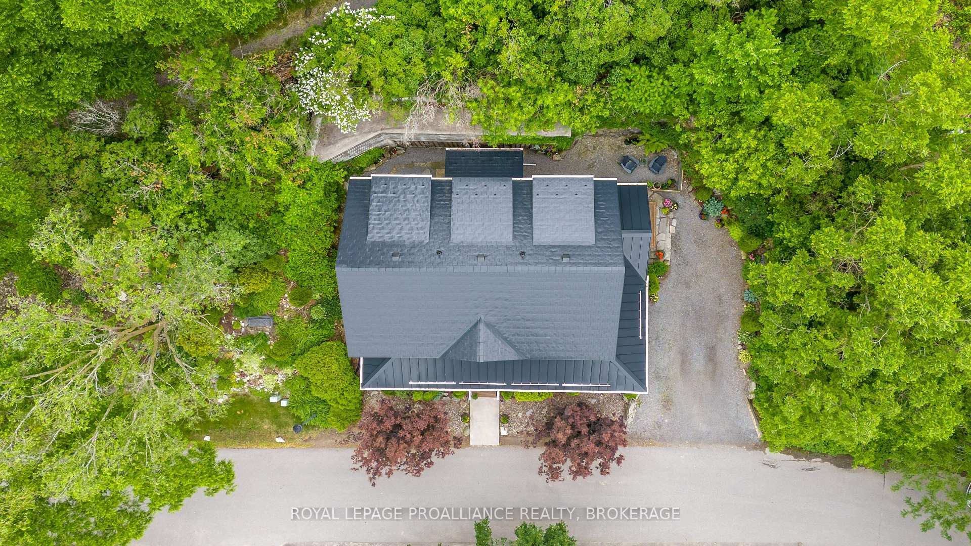 Photo 5 of 222 Green Bay Road, Kingston, Kingston East (Incl Barret Crt) — HOMEH