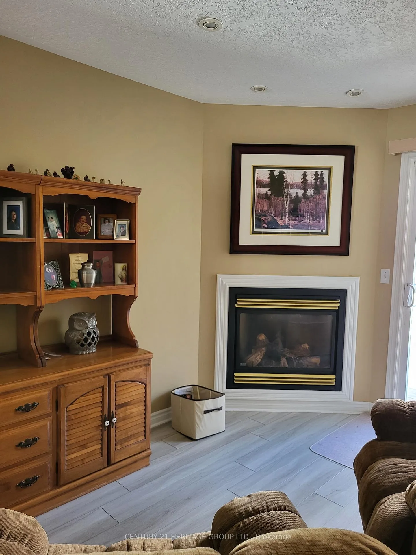 Photo 6 of 71 Finch Drive, Belleville, Belleville Ward — HOMEH