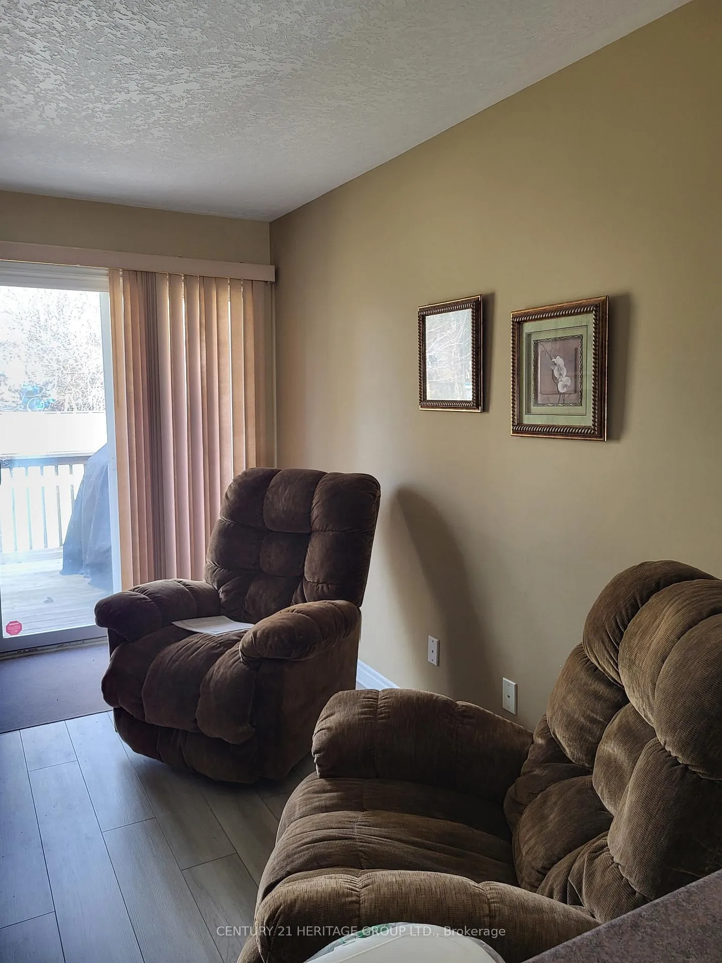 Photo 8 of 71 Finch Drive, Belleville, Belleville Ward — HOMEH