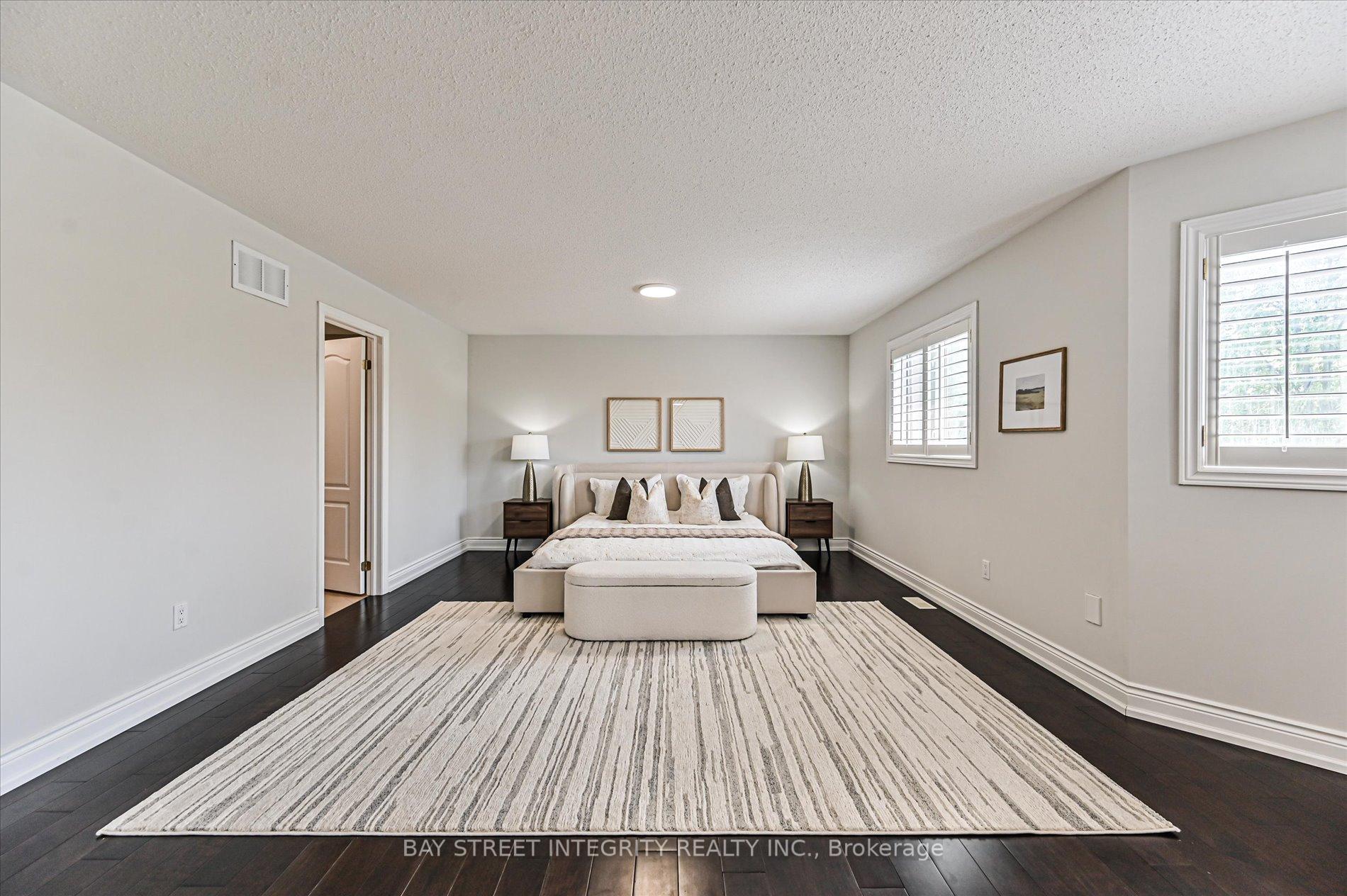 Photo 21 of 124 Spring Blossom Crescent, Markham, Cachet — HOMEH