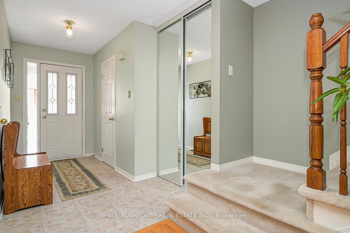 Photo 3 of 44 Springcreek Crescent, Ottawa, Kanata - Bridlewood — HOMEH