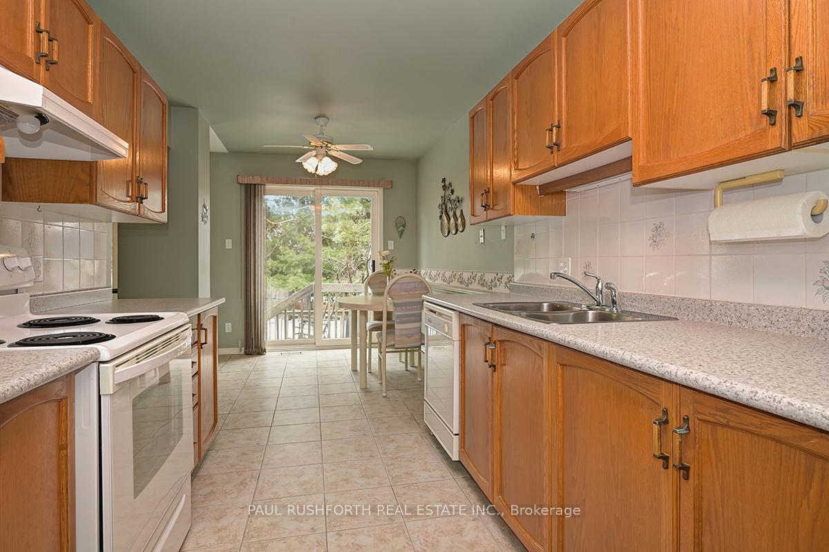 Photo 10 of 44 Springcreek Crescent, Ottawa, Kanata - Bridlewood — HOMEH