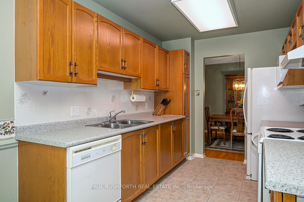 Photo 12 of 44 Springcreek Crescent, Ottawa, Kanata - Bridlewood — HOMEH