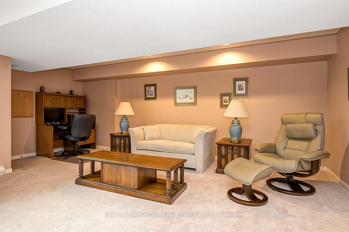 Photo 22 of 44 Springcreek Crescent, Ottawa, Kanata - Bridlewood — HOMEH