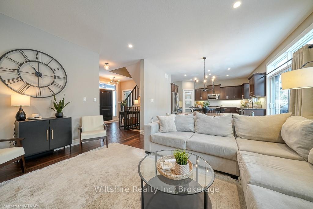 Photo 13 of 82 Fieldstone Crescent N, Middlesex Centre, Komoka — HOMEH