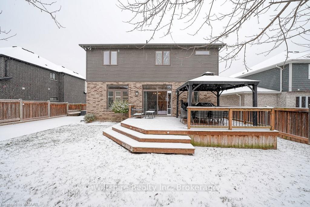 Photo 36 of 82 Fieldstone Crescent N, Middlesex Centre, Komoka — HOMEH