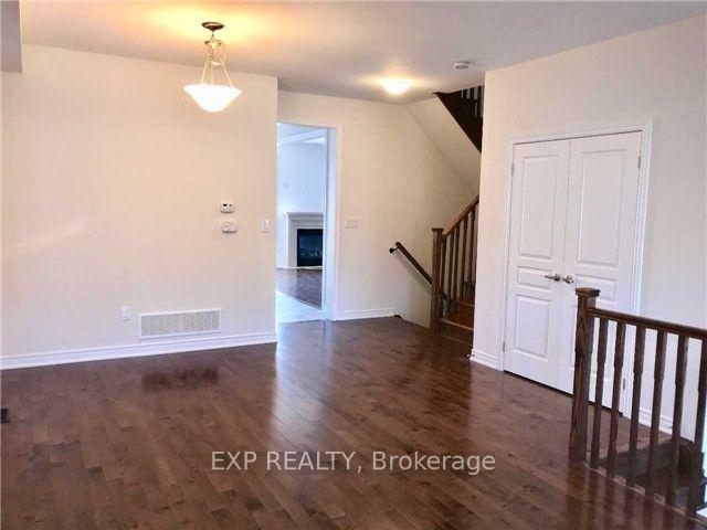 Photo 4 of 71 Manila Avenue, Markham, Berczy — HOMEH