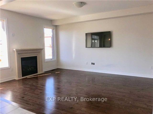 Photo 5 of 71 Manila Avenue, Markham, Berczy — HOMEH